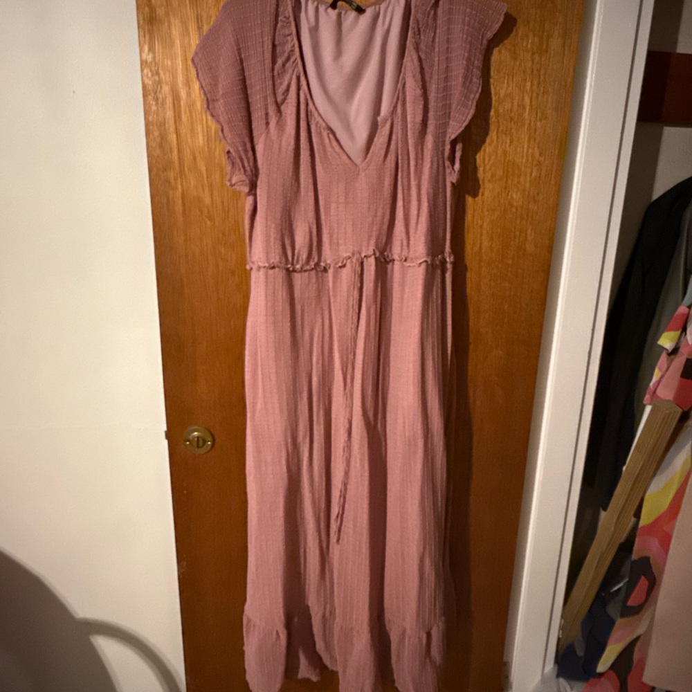 Blush Pink Maxi Dress with Ruffle Sleeves